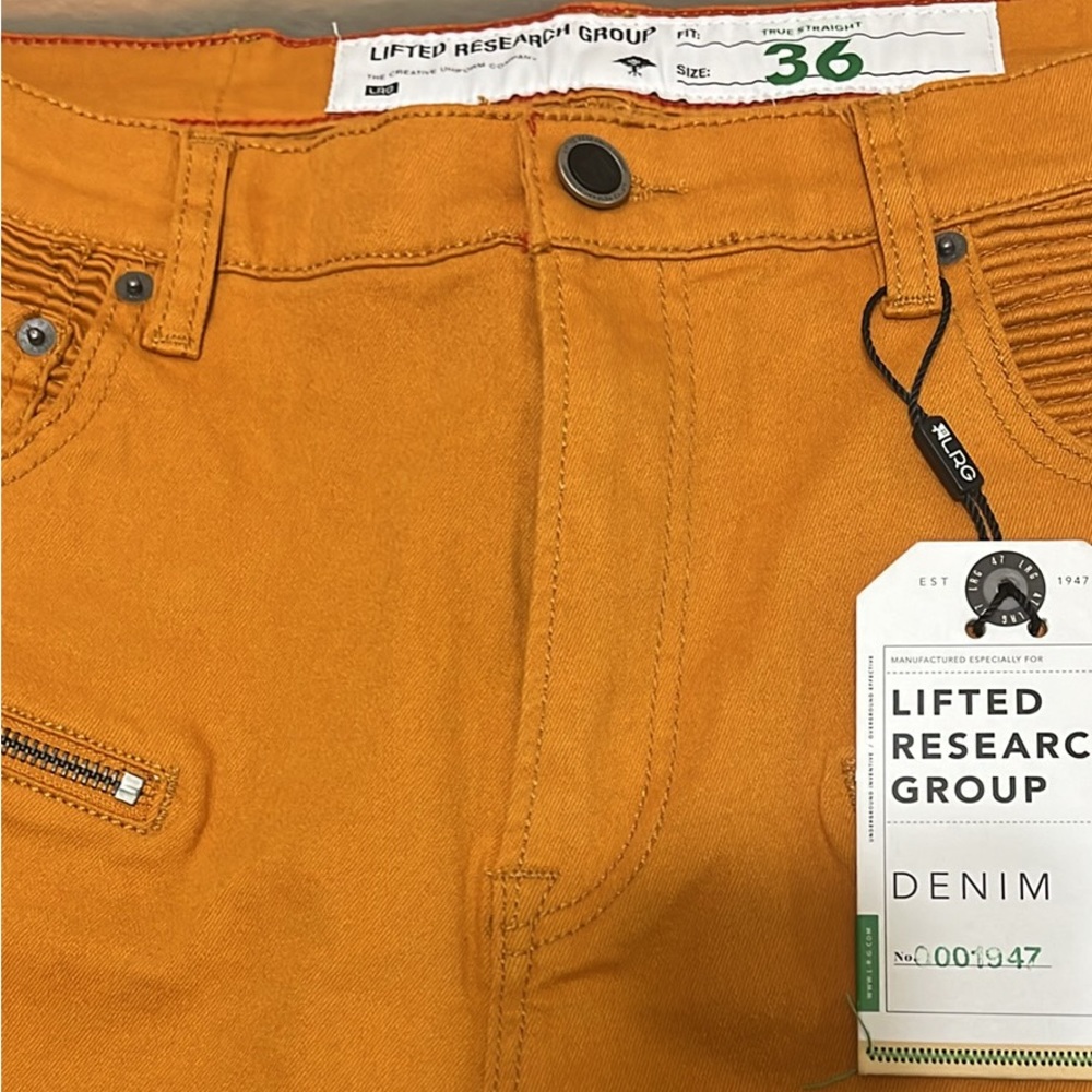 LRG brand Men shorts size 36 dark mustard gold